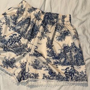 Women’s shorts